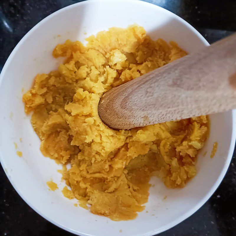 Step 1 Mash the sweet potato  Sweet Potato Cream Tart