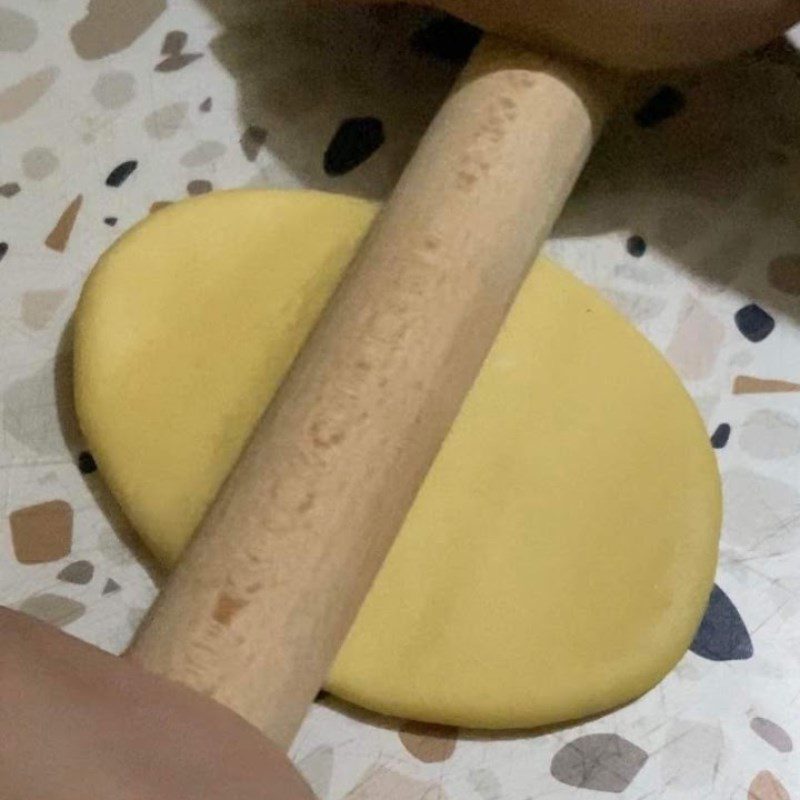 Step 3 Shaping Chrysanthemum Bread (recipe shared by a user)