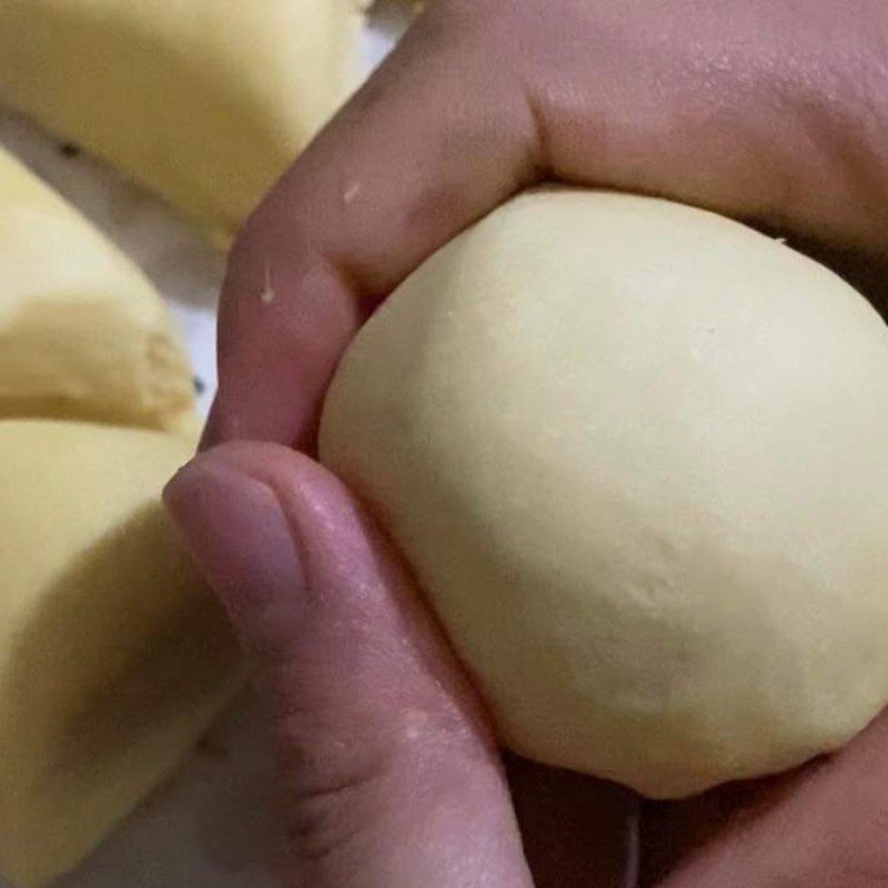 Step 3 Shaping Chrysanthemum Bread (recipe shared by a user)