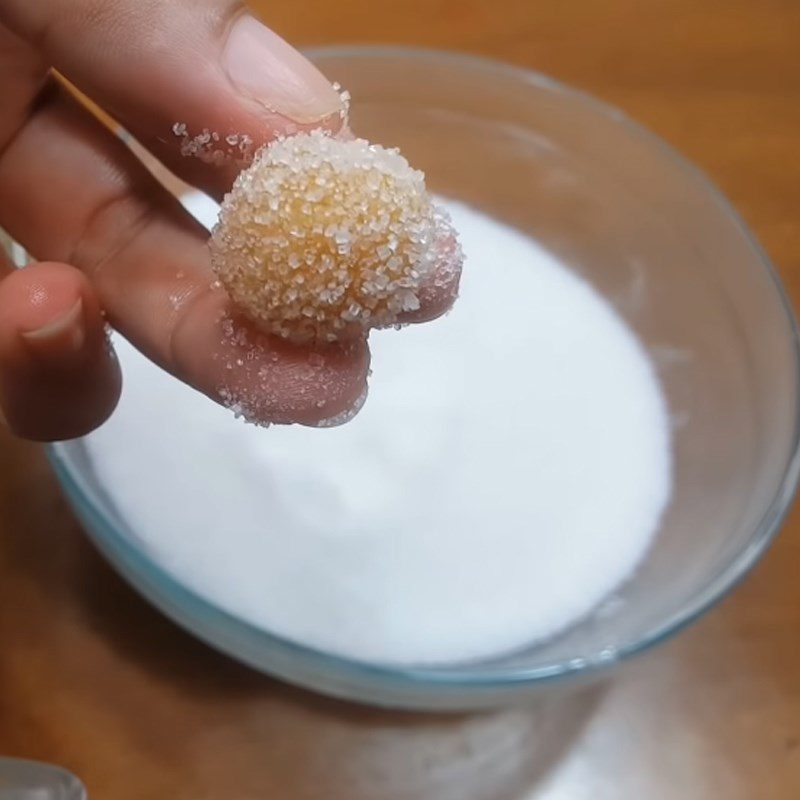 Step 5 Shaping Fragrant chewy jam