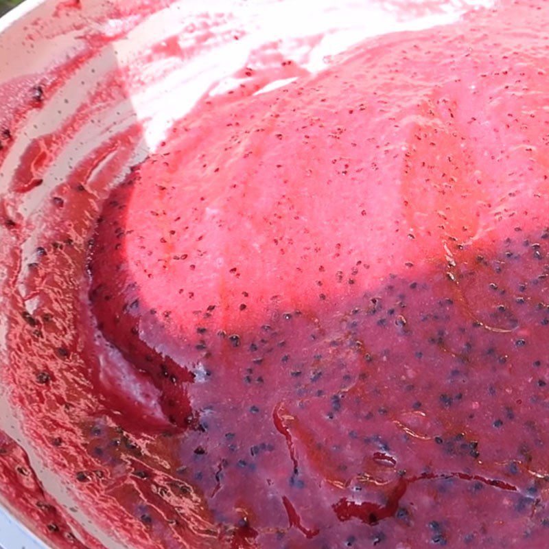 Step 4 Shaping Dragon Fruit Jam