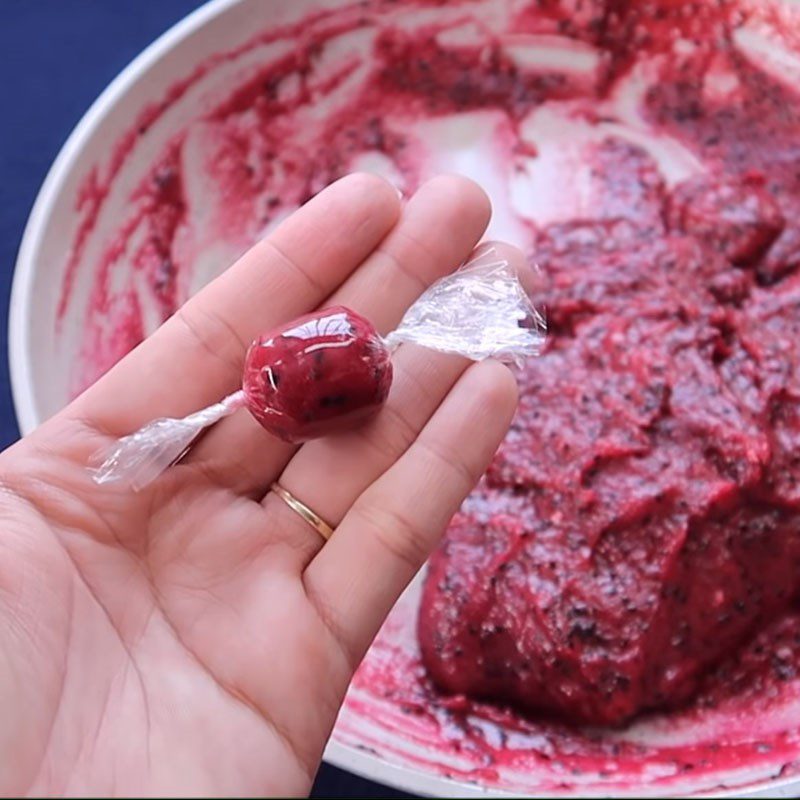 Step 4 Shaping Dragon Fruit Jam