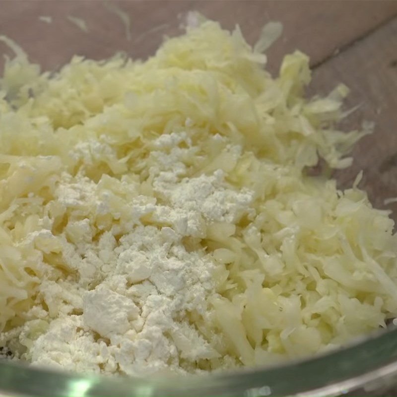 Step 3 Shaping Cabbage Bao