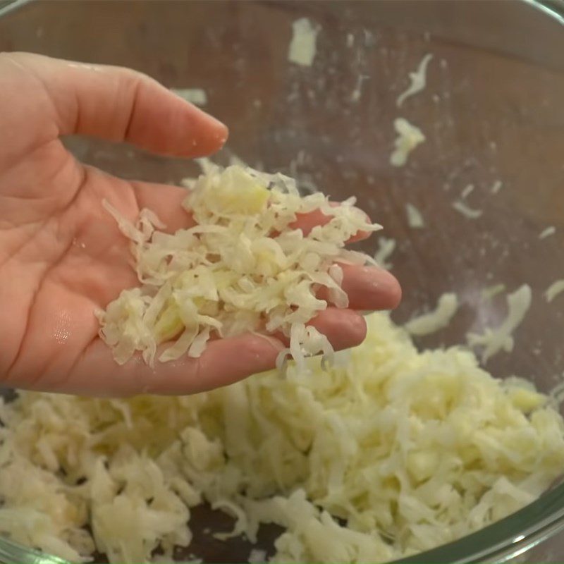 Step 3 Shaping Cabbage Bao