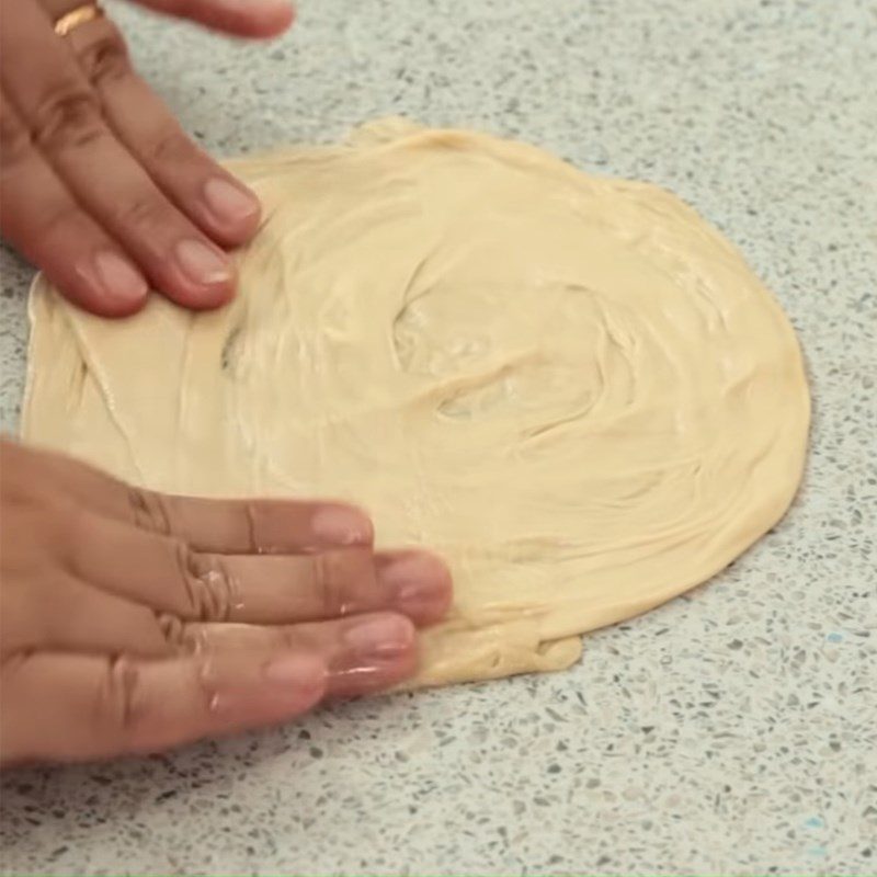 Step 3 Shape the cake Malaysian Roti - roti canai