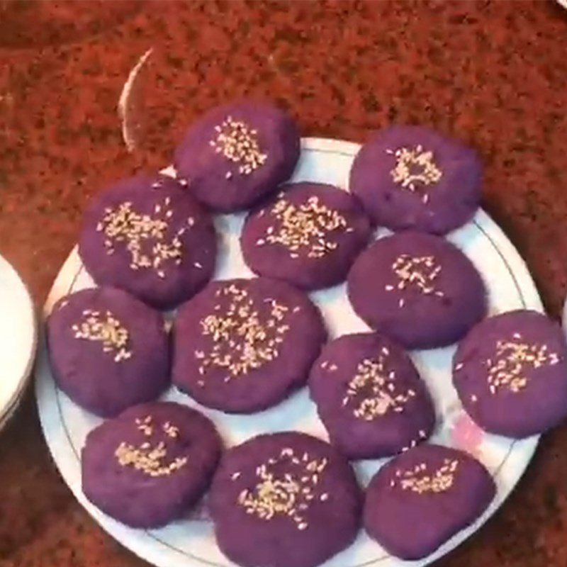 Step 3 Shaping the cakes Purple Sweet Potato Cakes with Cheese Filling using an Air Fryer