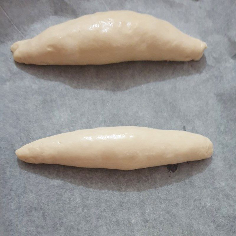Step 3 Shaping the bread Bread using the oven