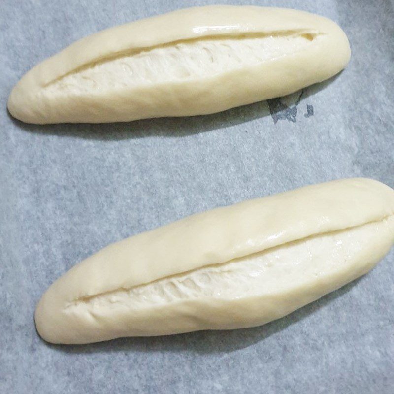 Step 3 Shaping the bread Bread using the oven
