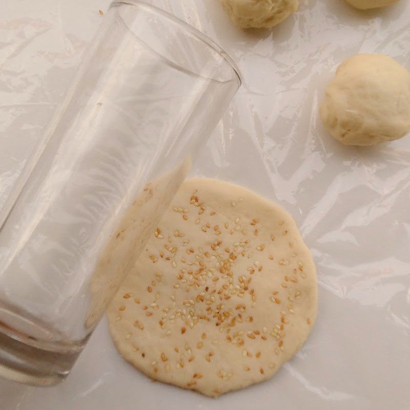 Step 3 Shaping milk donuts Milk donuts