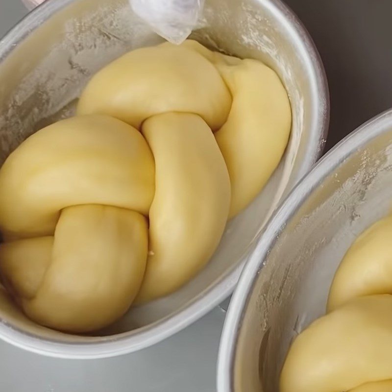 Step 3 Create Chrysanthemum Shape Mini Chrysanthemum Bread