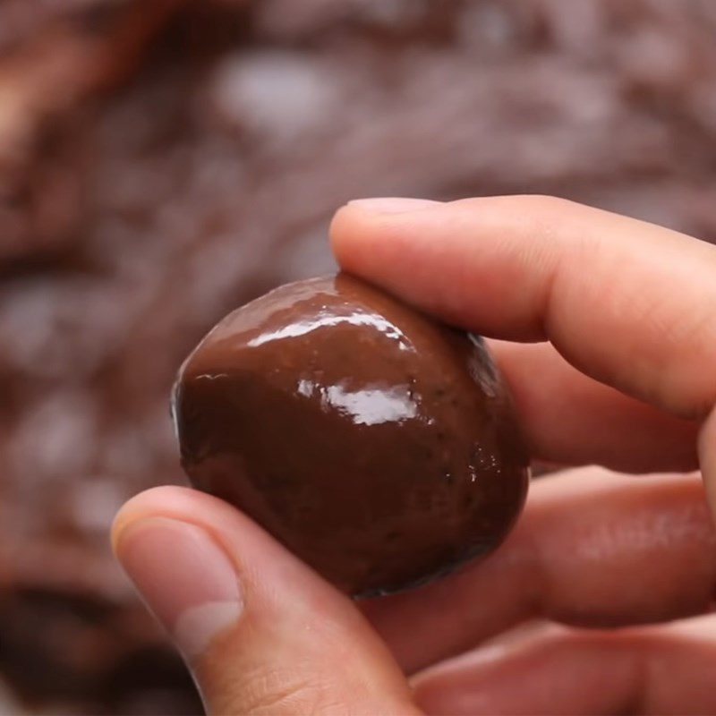 Step 2 Shape the candy for Brigadeiros