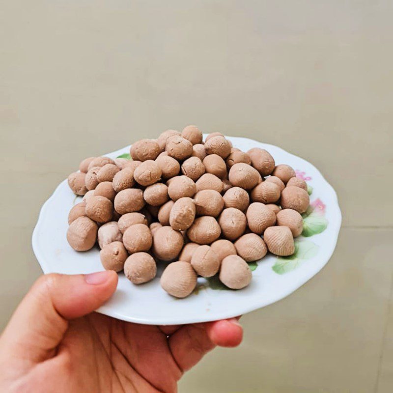 Step 3 Shaping the Tapioca Pearls for Milo Tapioca Pearls