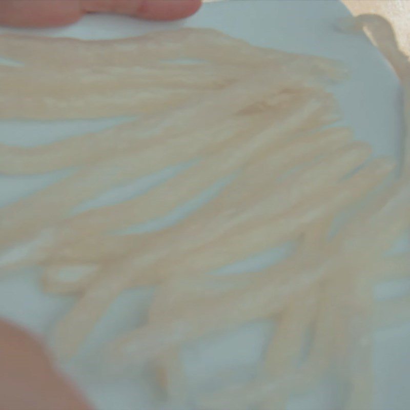 Step 1 Shaping the tapioca pearls Palm Sugar Tapioca Pearls with Rice Paper