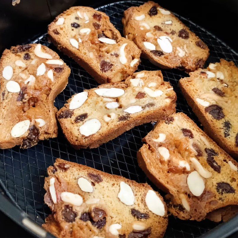 Step 4 Shaping and baking Biscotti cookies using an air fryer