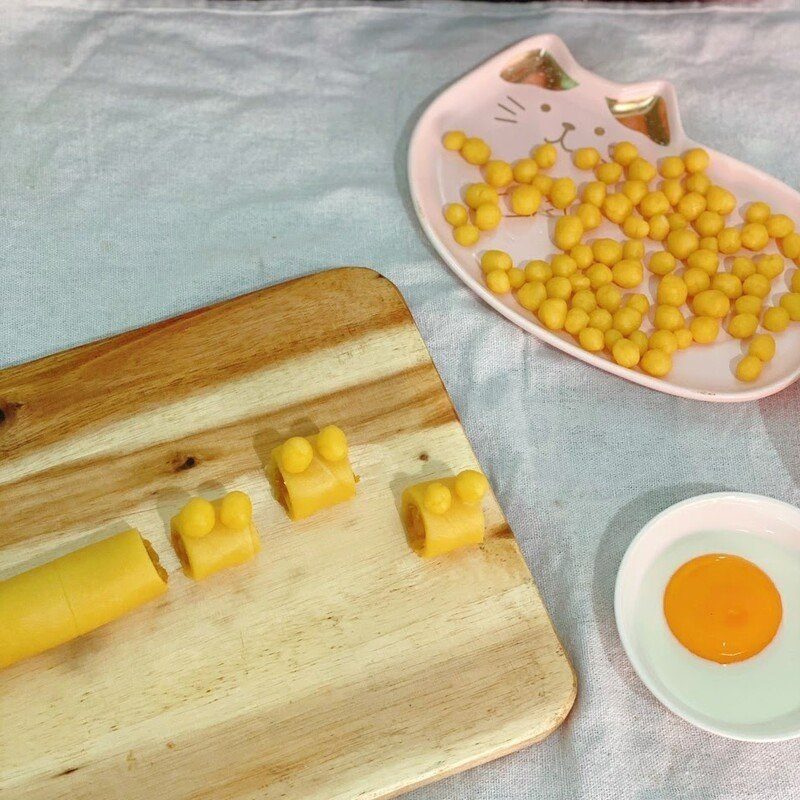 Step 3 Shaping and baking the cake of Taiwanese Pineapple Cake