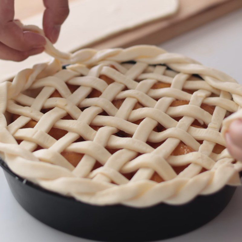 Step 9 Shaping and baking Sweet potato apple pie