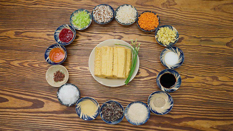 Ingredients for the dish on how to make tofu bag with lotus seeds in plum sauce