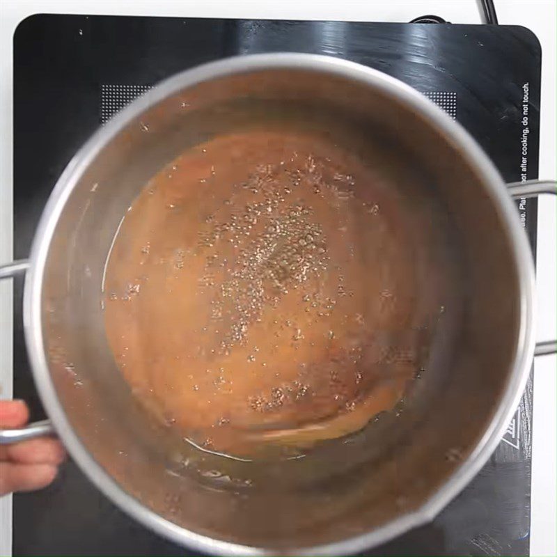 Step 2 Caramelize and stir-fry the meat Braised Beef