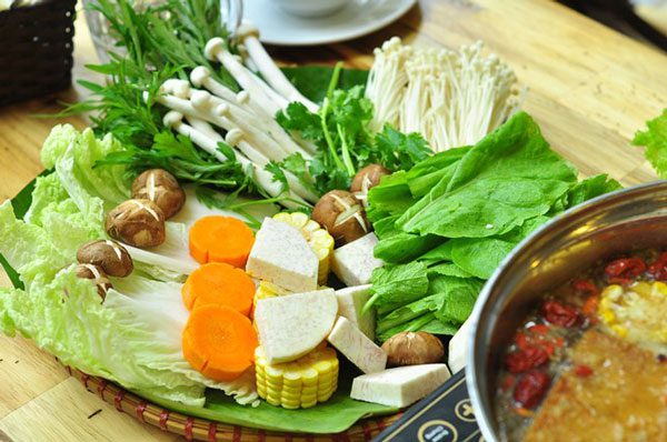 Step 1 Prepare the ingredients for Vegetarian Mushroom Hot Pot