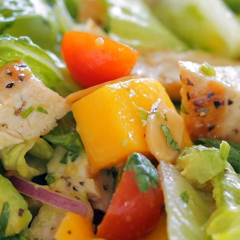 Step 5 Final Product Grilled chicken salad with mango avocado