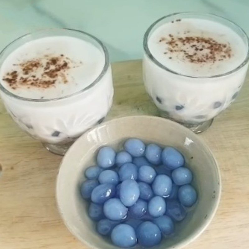 Step 5 Final product Butterfly pea tapioca pearls with tapioca flour