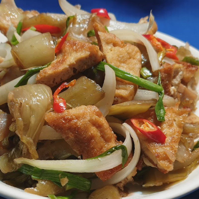 Step 5 Final product Sour cabbage stir-fried with vegetarian tofu