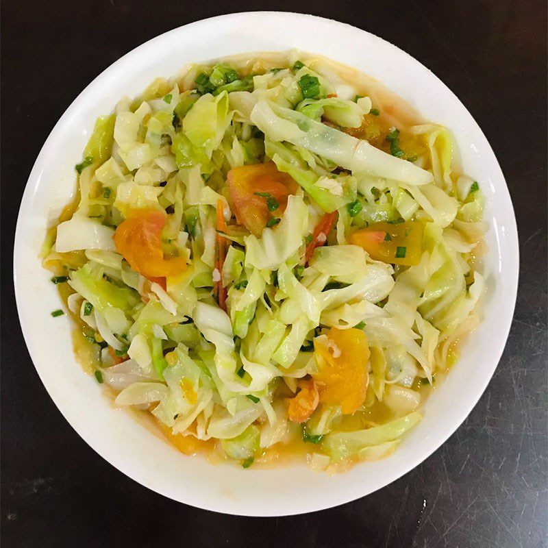 Step 3 Finished Product Stir-fried Cabbage with Tomato