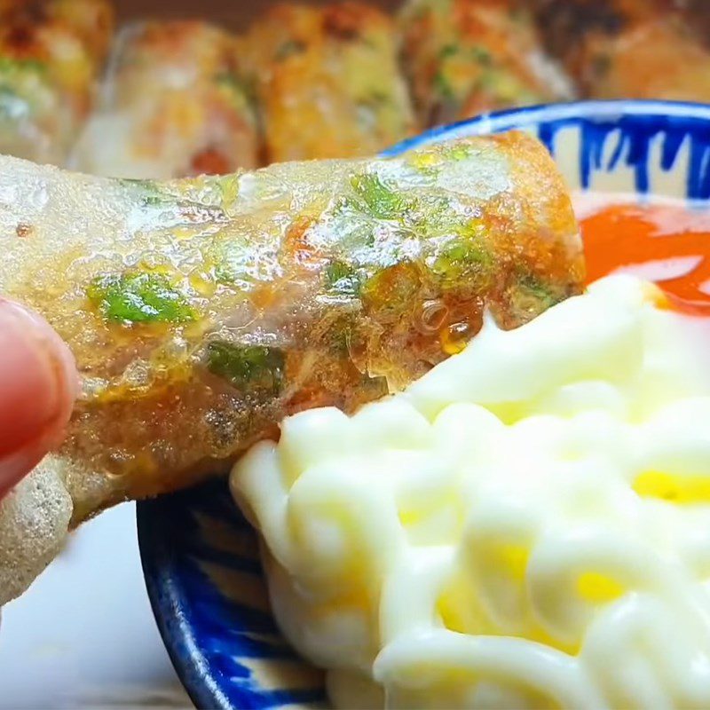 Step 4 Final product Fried rice paper rolls
