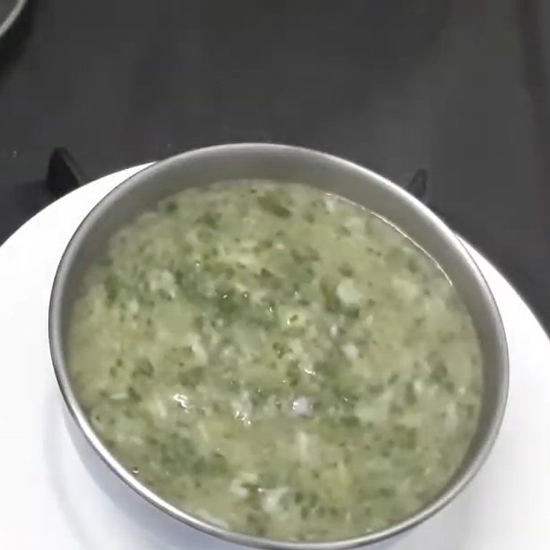 Step 5 Final product Goby fish porridge with mustard greens