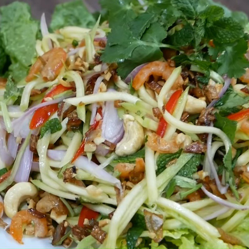 Step 7 Finished product of dried shrimp mango salad