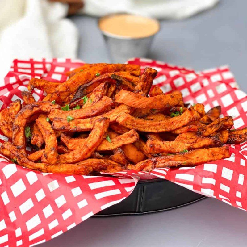 Step 5 Final Product Seasoned Sweet Potatoes Fried Using an Air Fryer