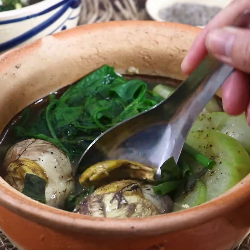 Step 4 Finished product Boiled duck eggs with gourd and water morning glory