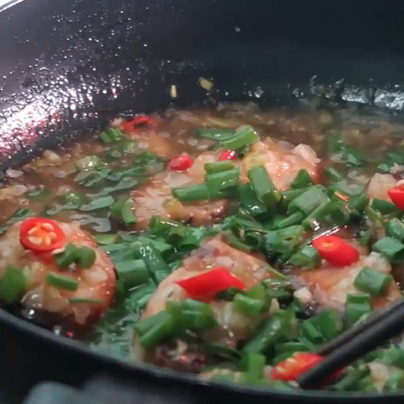 Step 4 Finished product of Fried Mackerel with Fish Sauce