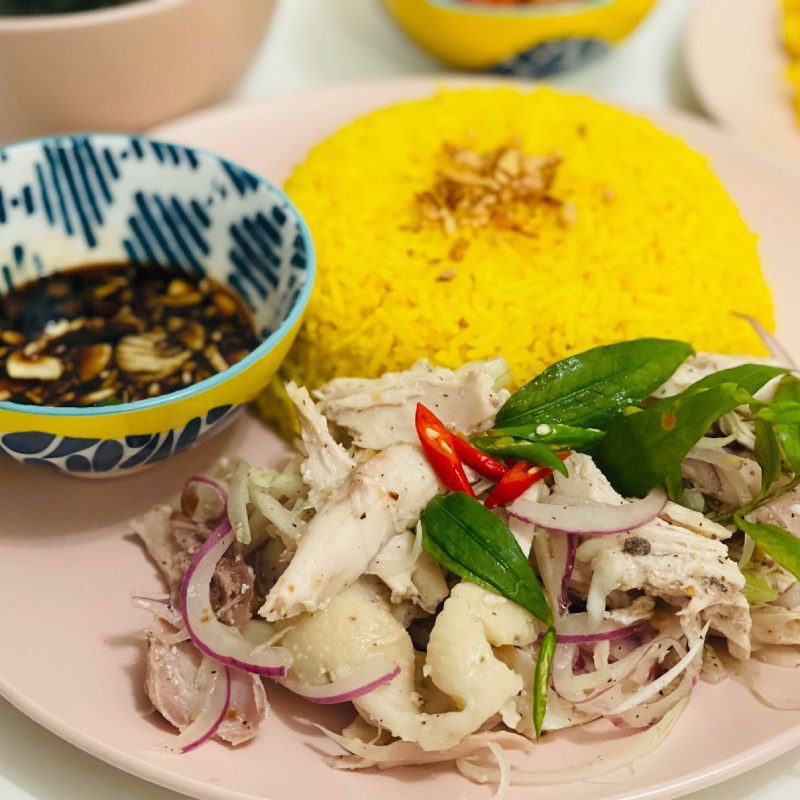 Step 5 Finished Product Hoi An Chicken Rice (recipe shared by the user)