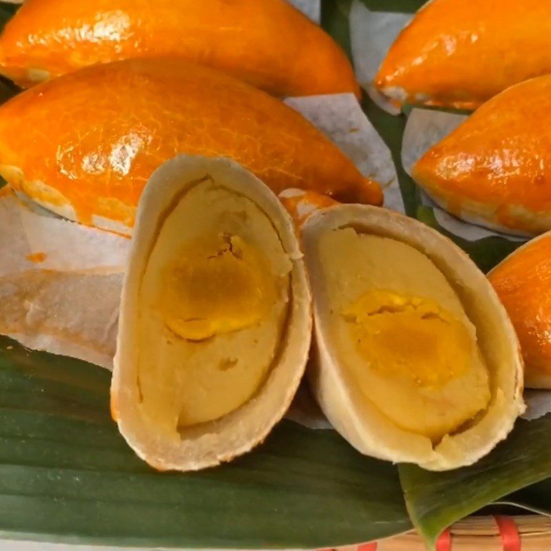 Step 7 Final product salted egg durian cake