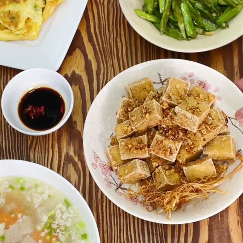Step 4 Finished product Salted stir-fried tofu (Recipe shared from TikTok Cooking with TasteVN)