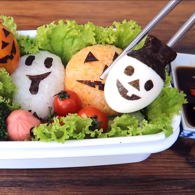 Step 6 Final product Halloween bento