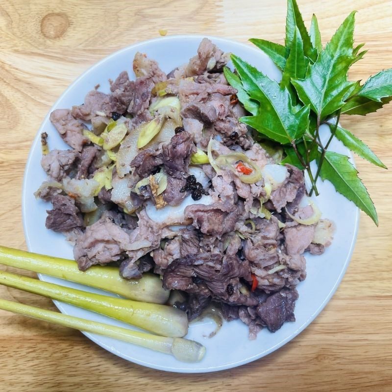 Step 4 Final product Steamed deer meat with lemongrass