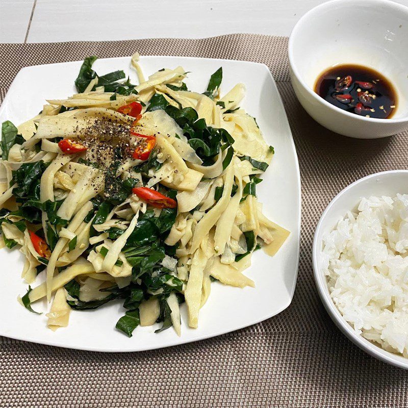 Step 3 Final Product Stir-fried bamboo shoots with betel leaves