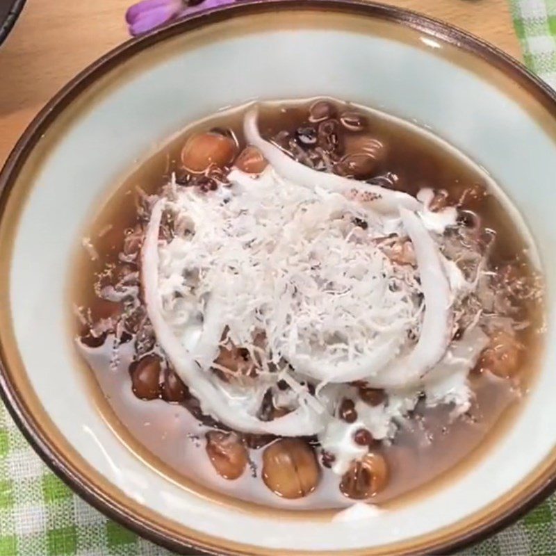 Step 3 Final Product Red Bean and Lotus Seed Dessert (Recipe shared from Tiktok Cooking with TasteVN)