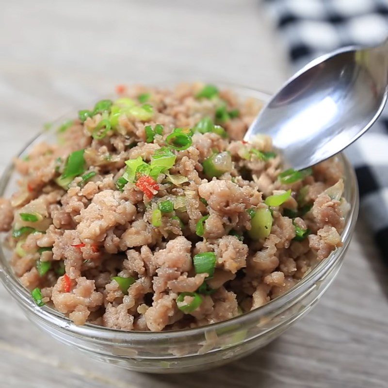 Step 4 Final Product Minced meat fried with lemongrass and chili