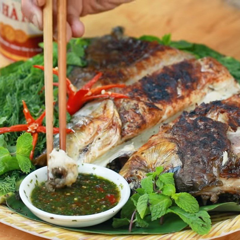 Step 4 Final product Grilled fish pa pỉnh tộp using charcoal stove