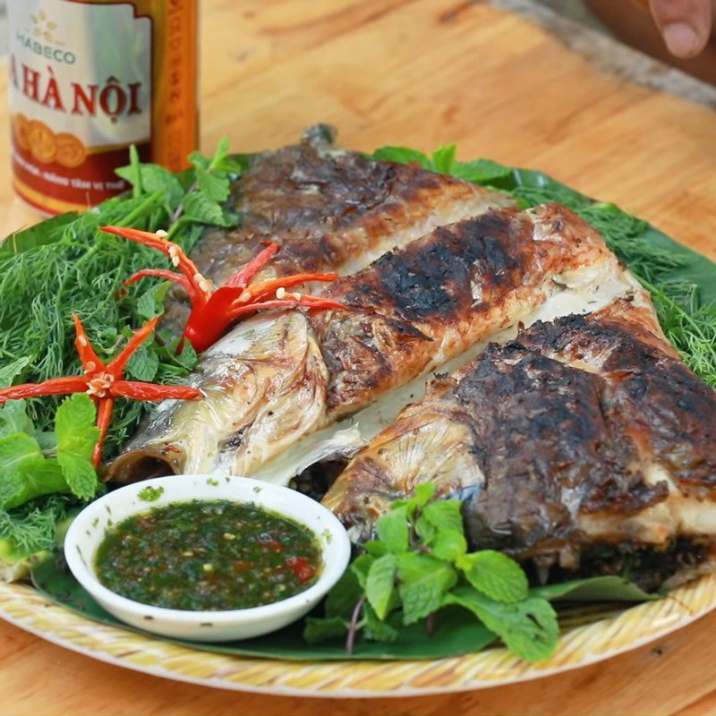 Step 4 Final product Grilled fish pa pỉnh tộp using charcoal stove