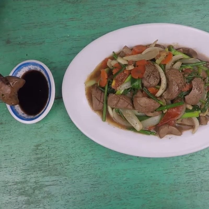 Step 5 Finished Product Stir-fried pig kidney with onions