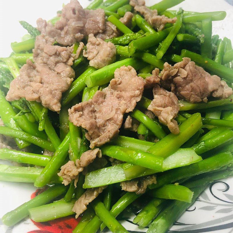 Step 5 Final Product Stir-fried asparagus with beef