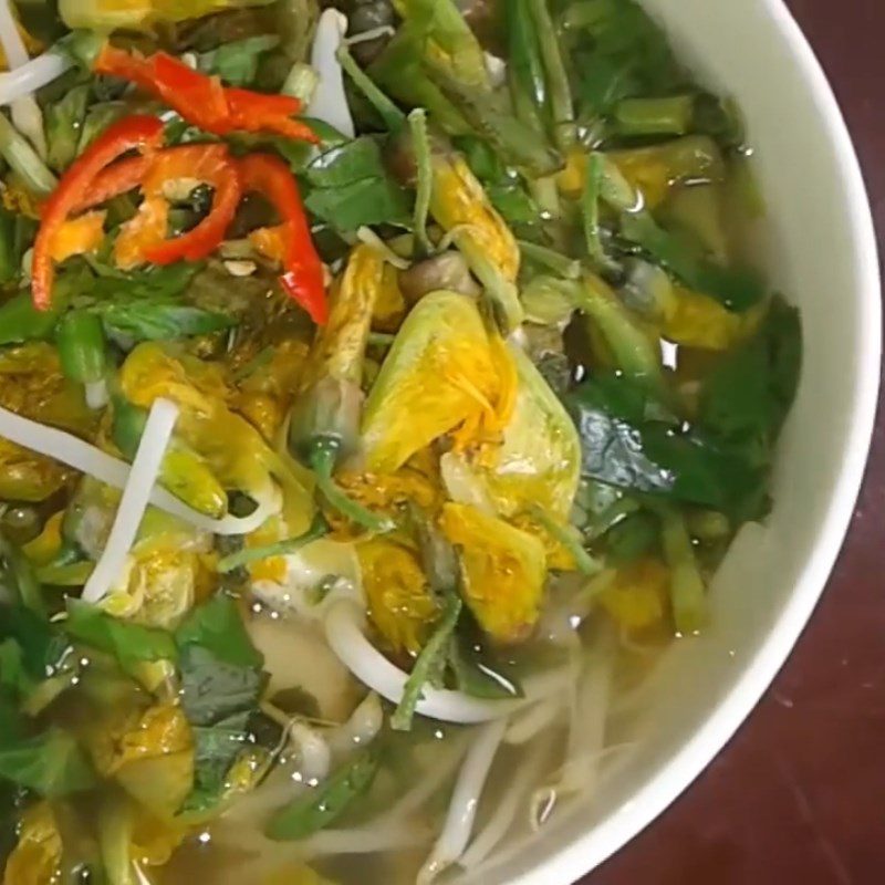 Step 4 Final Product of Sour Soup with Water Lily and Vegetarian Vegetables