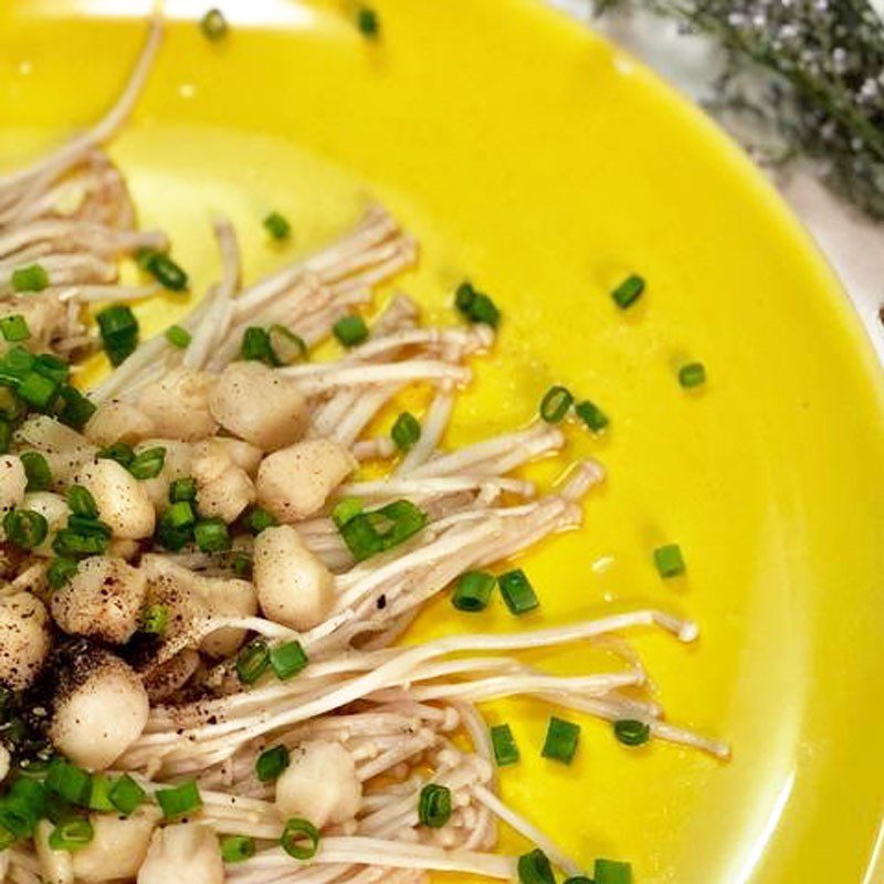 Step 3 Final Product Scallops stir-fried with enoki mushrooms