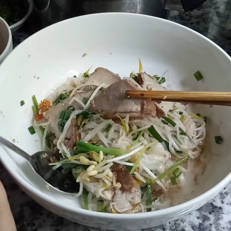 Step 6 Finished Product Dry noodle with char siu