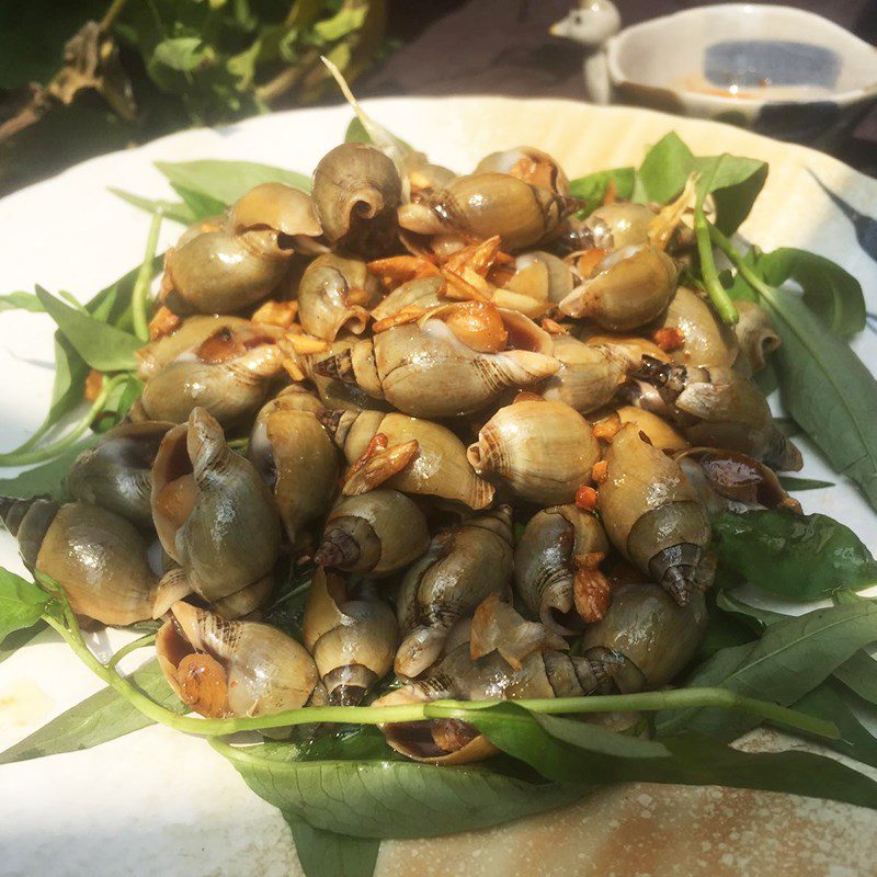 Step 3 Finished product Stir-fried garlic sea snails