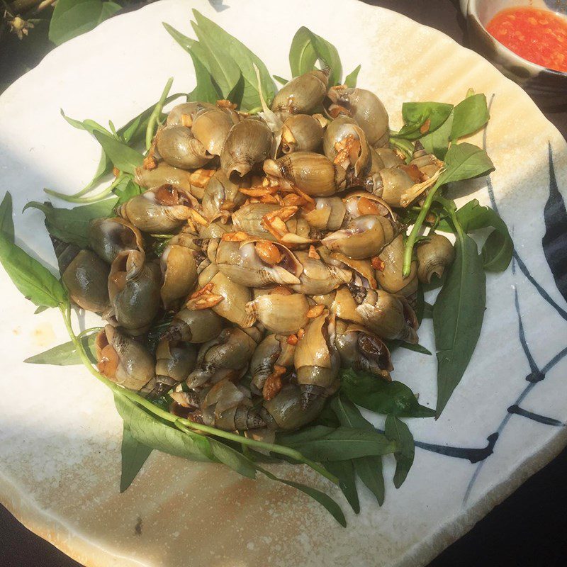 Step 3 Finished product Stir-fried garlic sea snails